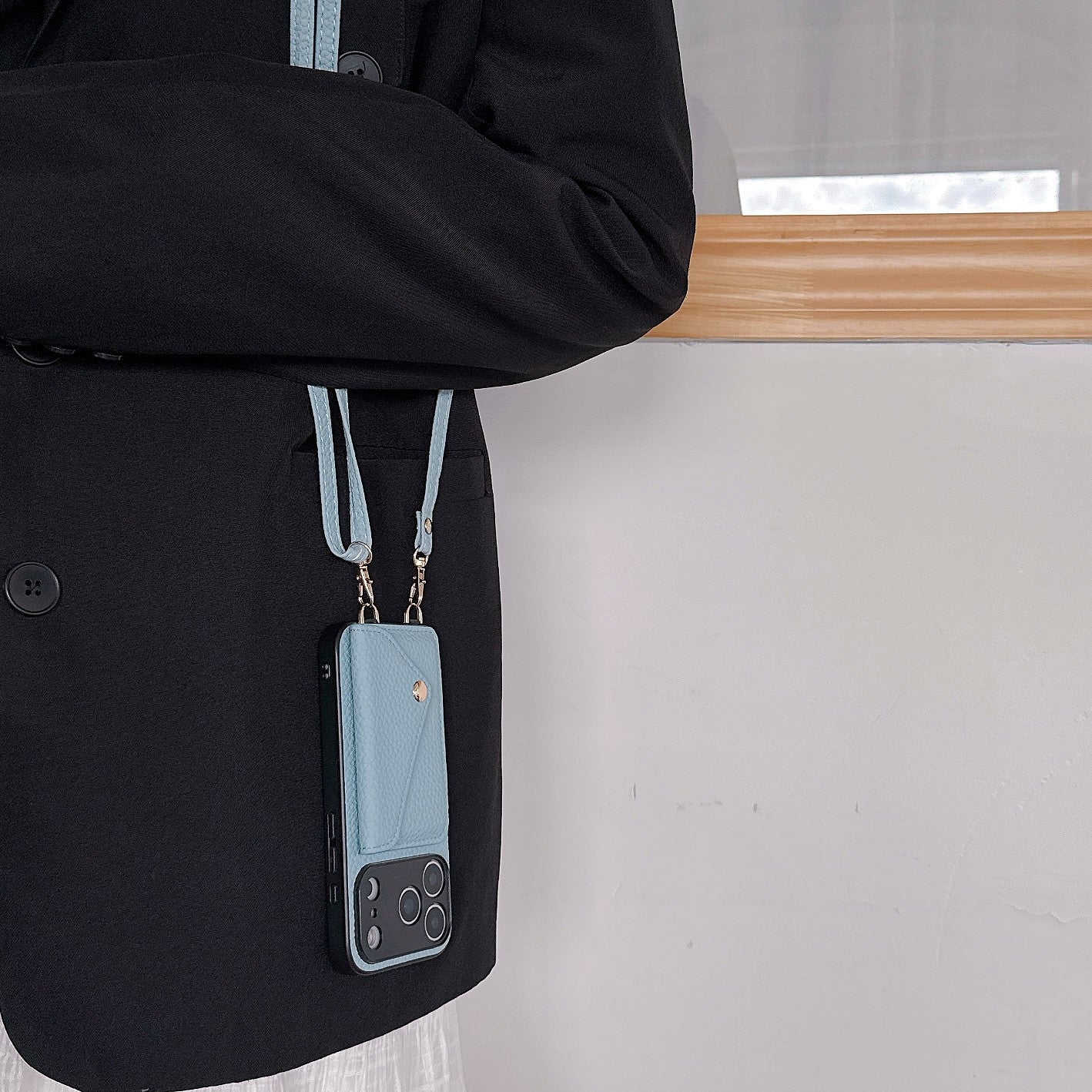 Simple Crossbody Over-the-shoulder Lanyard Leather Phone Case